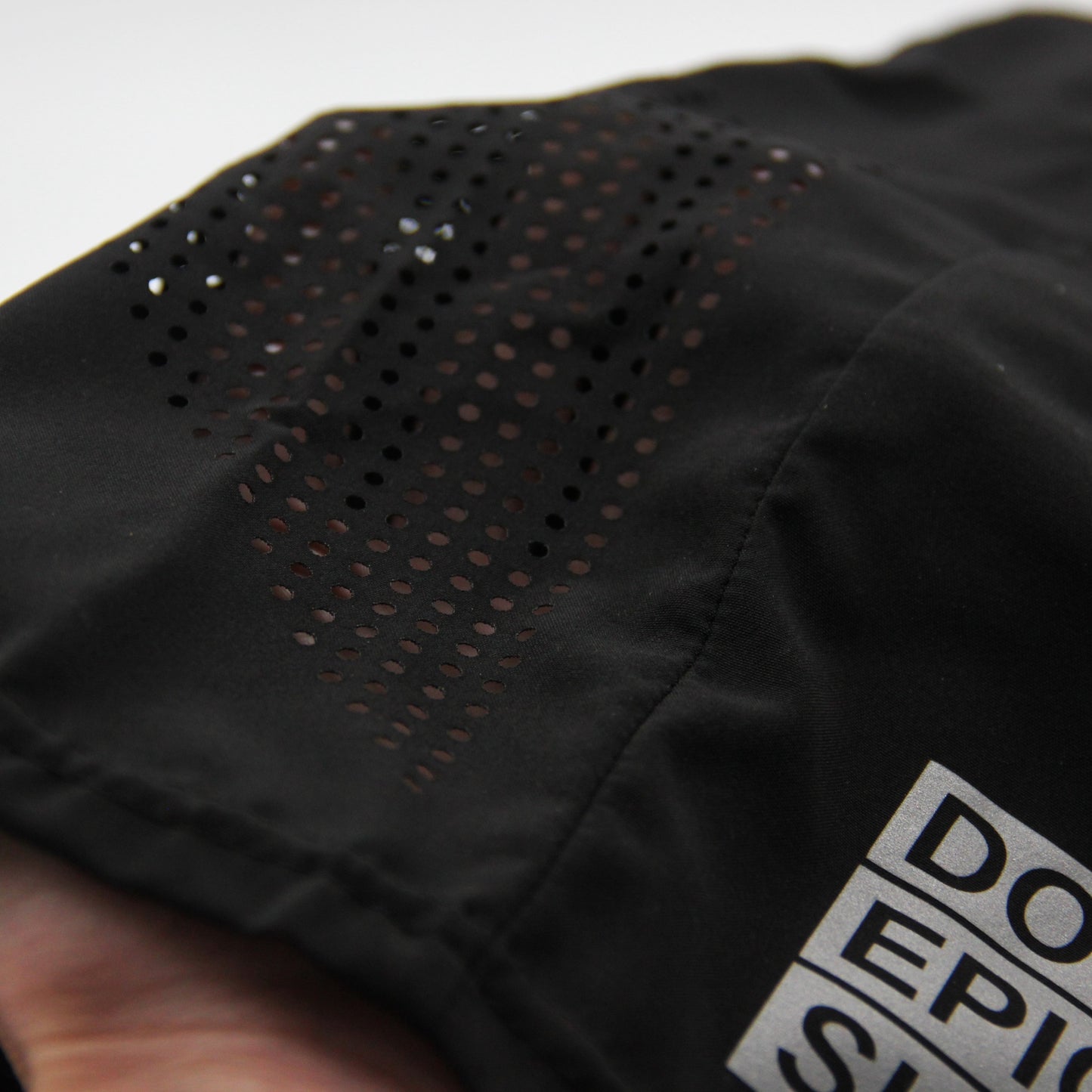 Laser Shorts 7 inch